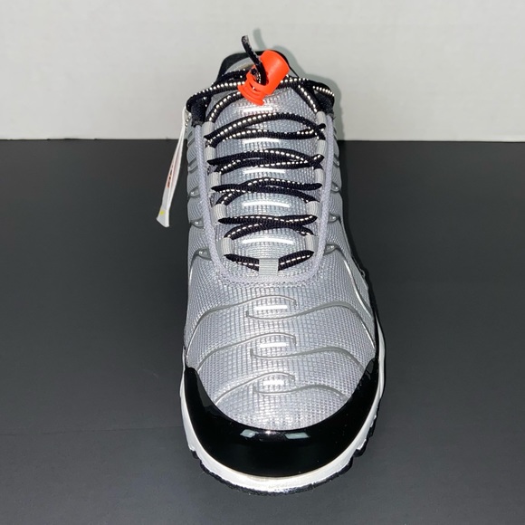 Nike Air Max Plus GS Sky Nike Silver Shoes Size: 5Y / 6.5W - Picture 6 of 10